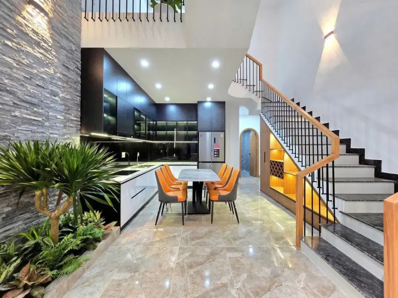 Nhà phố 3 tầng phong cách tân cổ điển, Hưng Yên - ảnh 4